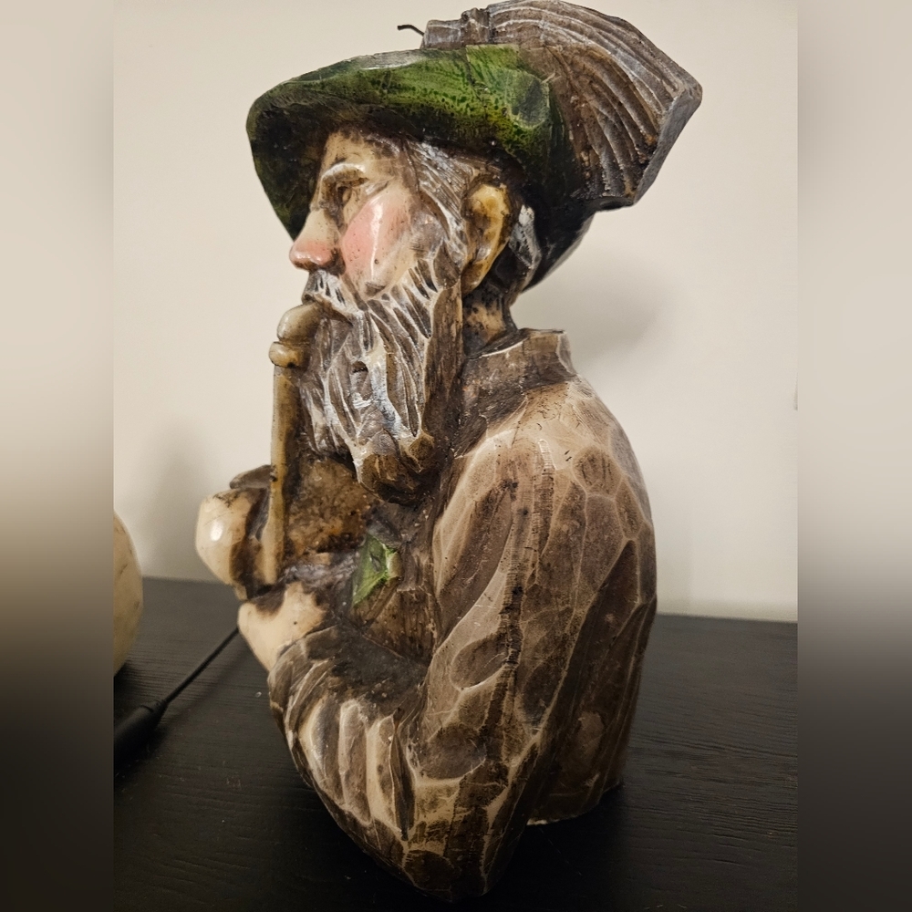 Beautiful Large Solid Wax German Candle. Man With Pipe. - Picture 6 of 9